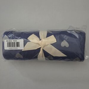 NWT/NIB Kyte Baby Swaddle Blanket Blue in Silver Hearts - Size: 46 in x 46 in